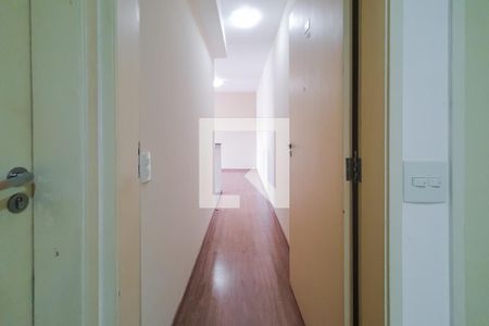 Entrada de apartamento à venda com 2 quartos, 56m² em Vila Caraguatá, São Paulo