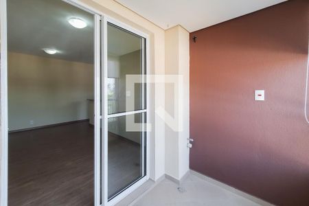 Sacada de apartamento à venda com 2 quartos, 56m² em Vila Caraguatá, São Paulo