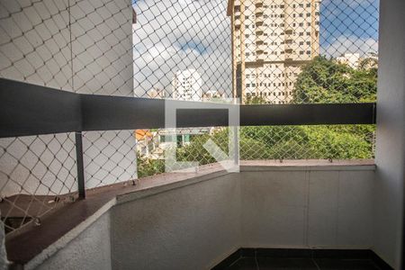 Varanda de apartamento para alugar com 2 quartos, 60m² em Chácara Inglesa, São Paulo