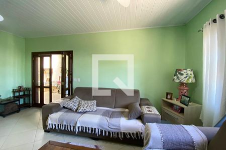 Sala de casa à venda com 4 quartos, 140m² em Ouro Branco, Novo Hamburgo