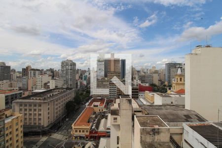 Vista da Sala de apartamento à venda com 2 quartos, 80m² em Centro, Campinas