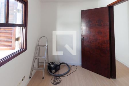 Quarto 2 de casa para alugar com 3 quartos, 105m² em Jardim Ester Yolanda, São Paulo