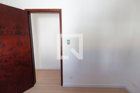 Quarto 2 de casa para alugar com 3 quartos, 105m² em Jardim Ester Yolanda, São Paulo