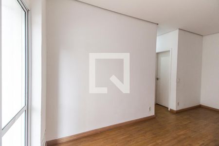 Sala de TV de apartamento à venda com 3 quartos, 70m² em Jardim Iracema, Barueri