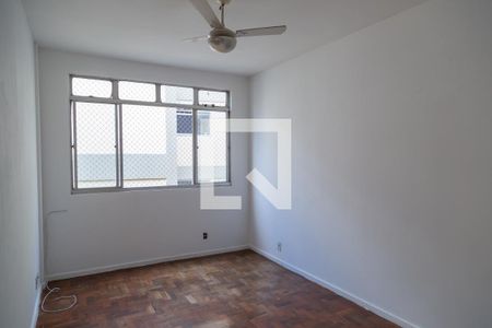 Sala de apartamento para alugar com 2 quartos, 60m² em Mangueira, São Gonçalo