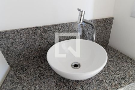 Lavabo de casa à venda com 3 quartos, 133m² em Ipanema, Porto Alegre