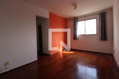 Sala de apartamento para alugar com 1 quarto, 64m² em Centro, Campinas