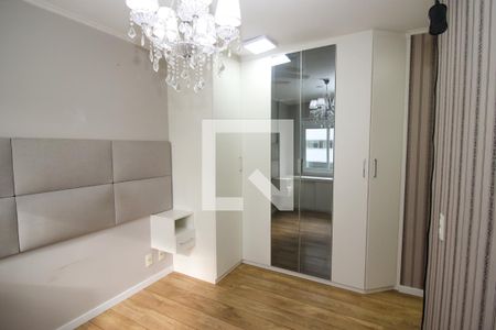 Quarto Suíte de apartamento para alugar com 2 quartos, 67m² em Jardim Carvalho, Porto Alegre