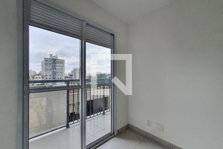 Sala/cozinha de apartamento para alugar com 1 quarto, 29m² em Jardim da Gloria, São Paulo