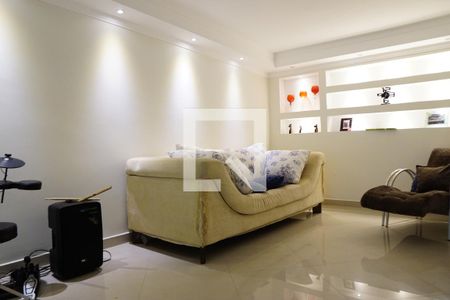 Sala de casa à venda com 4 quartos, 100m² em Vila Roque, São Paulo