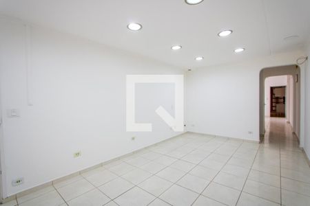 Sala de estar de casa à venda com 3 quartos, 153m² em Jardim Sílvia, Santo André