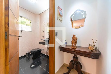 Lavabo de casa para alugar com 5 quartos, 320m² em Jardim Bela Vista, Santo André