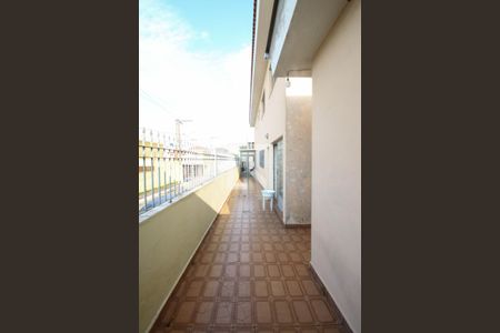 Casa à venda com 100m², 4 quartos e 2 vagas Casa à venda com 100m², 4 quartos e 2 vagasÁrea comum