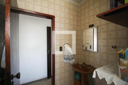 Casa à venda com 100m², 4 quartos e 2 vagas Casa à venda com 100m², 4 quartos e 2 vagasBanheiro