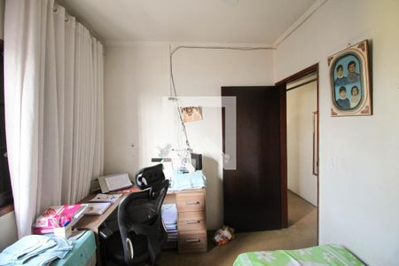 Casa à venda com 100m², 4 quartos e 2 vagas Casa à venda com 100m², 4 quartos e 2 vagasquarto 3