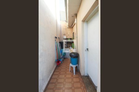 Casa à venda com 100m², 4 quartos e 2 vagas Casa à venda com 100m², 4 quartos e 2 vagasÁrea comum