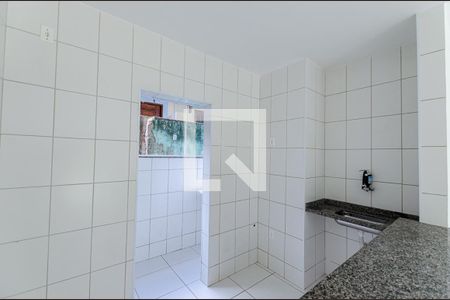 COZINHA de kitnet/studio para alugar com 1 quarto, 28m² em Mata Paca, Niterói