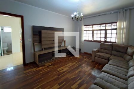 Sala de Estar de casa para alugar com 3 quartos, 200m² em Jardim Anton Von Zuben, Campinas