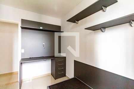 Quarto 1 de apartamento à venda com 2 quartos, 62m² em Vila Liviero, São Paulo
