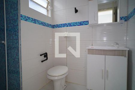 Banheiro de apartamento à venda com 1 quarto, 50m² em Vila Jardim, Porto Alegre