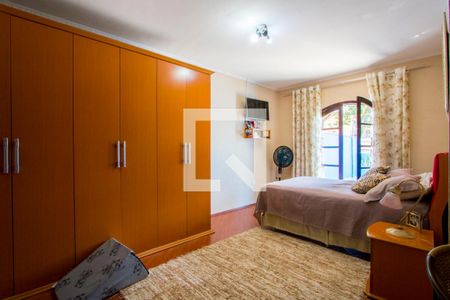 Quarto 1 - Suíte de casa à venda com 3 quartos, 205m² em Jardim Santo Alberto, Santo André