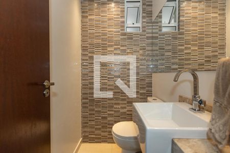 Lavabo de apartamento para alugar com 3 quartos, 153m² em Juvevê, Curitiba