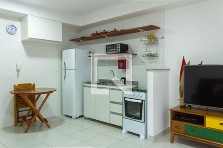 Cozinha de apartamento à venda com 1 quarto, 37m² em Jardim Prudência, São Paulo