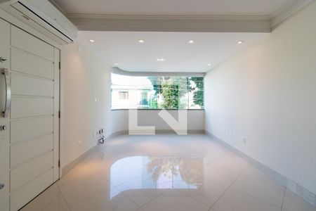 Sala de casa para alugar com 2 quartos, 130m² em Parque Monteiro Soares, São Paulo