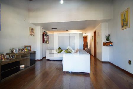 Sala de casa à venda com 3 quartos, 260m² em Cristo Redentor, Porto Alegre