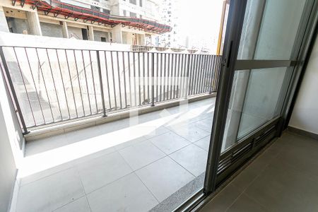 Varanda de apartamento para alugar com 2 quartos, 63m² em Sumarezinho, São Paulo