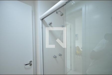Banheiro de apartamento para alugar com 1 quarto, 36m² em Centro, Rio de Janeiro