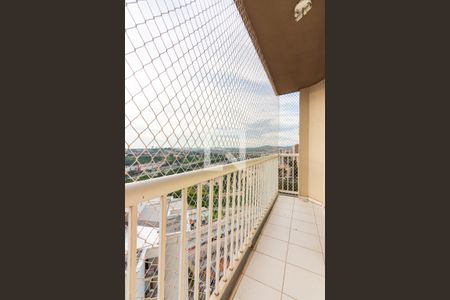 Varanda  de apartamento à venda com 2 quartos, 58m² em Jardim Cirino, Osasco