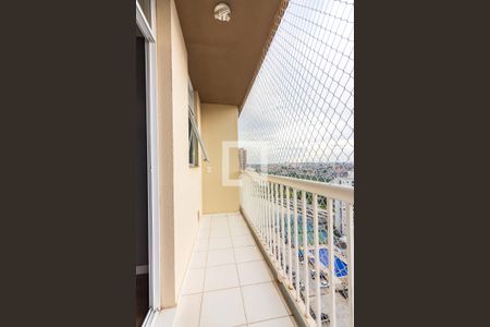 Varanda  de apartamento à venda com 2 quartos, 58m² em Jardim Cirino, Osasco