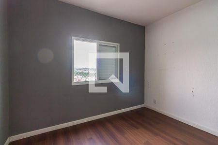 Quarto 1 de apartamento para alugar com 2 quartos, 58m² em Jardim Cirino, Osasco