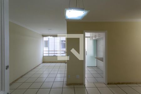 Sala de apartamento à venda com 3 quartos, 68m² em Santa Tereza, Belo Horizonte