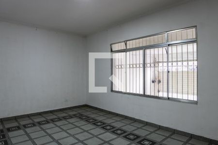 Casa à venda com 4 quartos, 160m² em Vila Antonieta, São Paulo