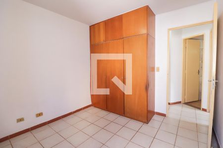 Quarto 1 de apartamento para alugar com 2 quartos, 56m² em Setor Central, Goiânia