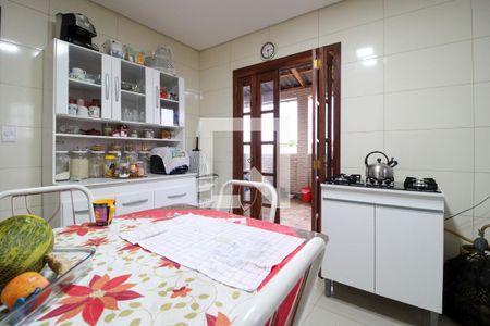 Cozinha de casa à venda com 1 quarto, 110m² em Mathias Velho, Canoas