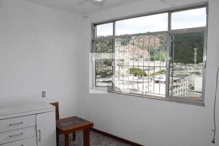 Quarto 1 de apartamento à venda com 2 quartos, 75m² em Olaria, Rio de Janeiro