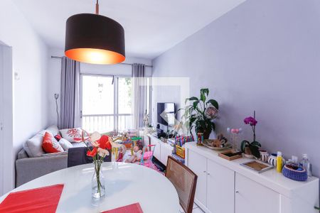 Apartamento para alugar com 66m², 2 quartos e 1 vagaSala