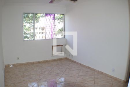 Sala de apartamento para alugar com 2 quartos, 55m² em Taquara, Rio de Janeiro