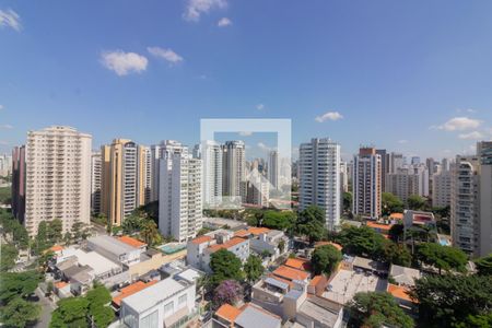 Vista Sala de apartamento à venda com 4 quartos, 200m² em Vila Uberabinha, São Paulo