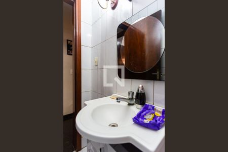 Lavabo de casa à venda com 3 quartos, 140m² em Centro, Osasco