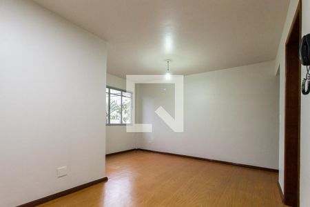 Apartamento para alugar com 3 quartos, 90m² em Pinheirinho, Curitiba