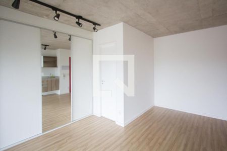 Quarto de kitnet/studio para alugar com 1 quarto, 35m² em Santo Amaro, São Paulo