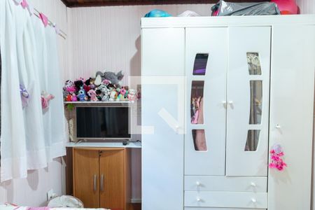 Quarto 2 de casa à venda com 2 quartos, 120m² em Cristal, Porto Alegre