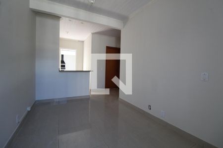 Sala/Cozinha de casa à venda com 2 quartos, 70m² em Olaria, Canoas