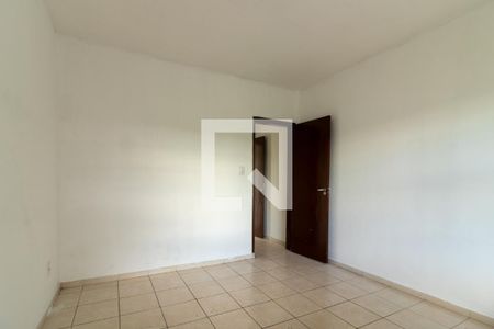 Quarto 2 de casa para alugar com 2 quartos, 170m² em Chácara Canta Galo, Cotia