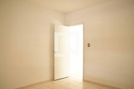 Quarto 1  de casa de condomínio para alugar com 2 quartos, 170m² em Chácara Canta Galo, Cotia