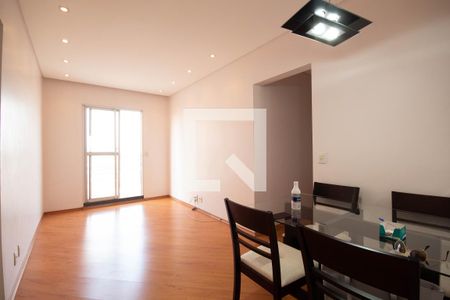 Sala de apartamento para alugar com 2 quartos, 51m² em Bussocaba, Osasco